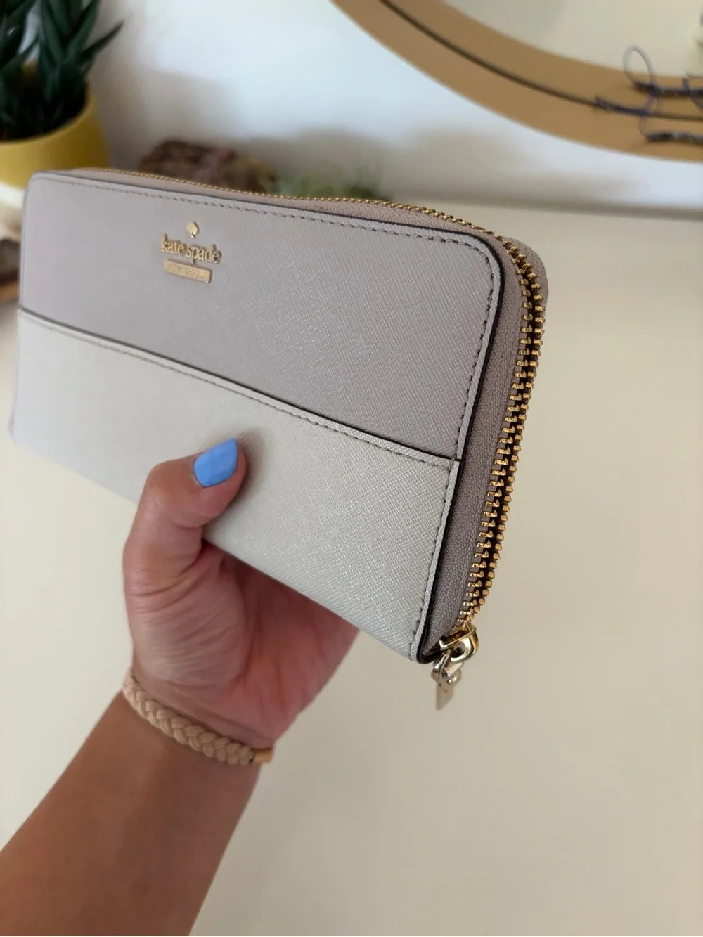 Kate Spade Two-Tone Gray Lavender Zip Wallet